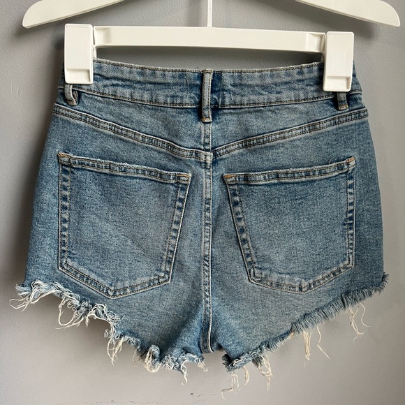 High-rise Zara denim shorts - Picture 4 of 4